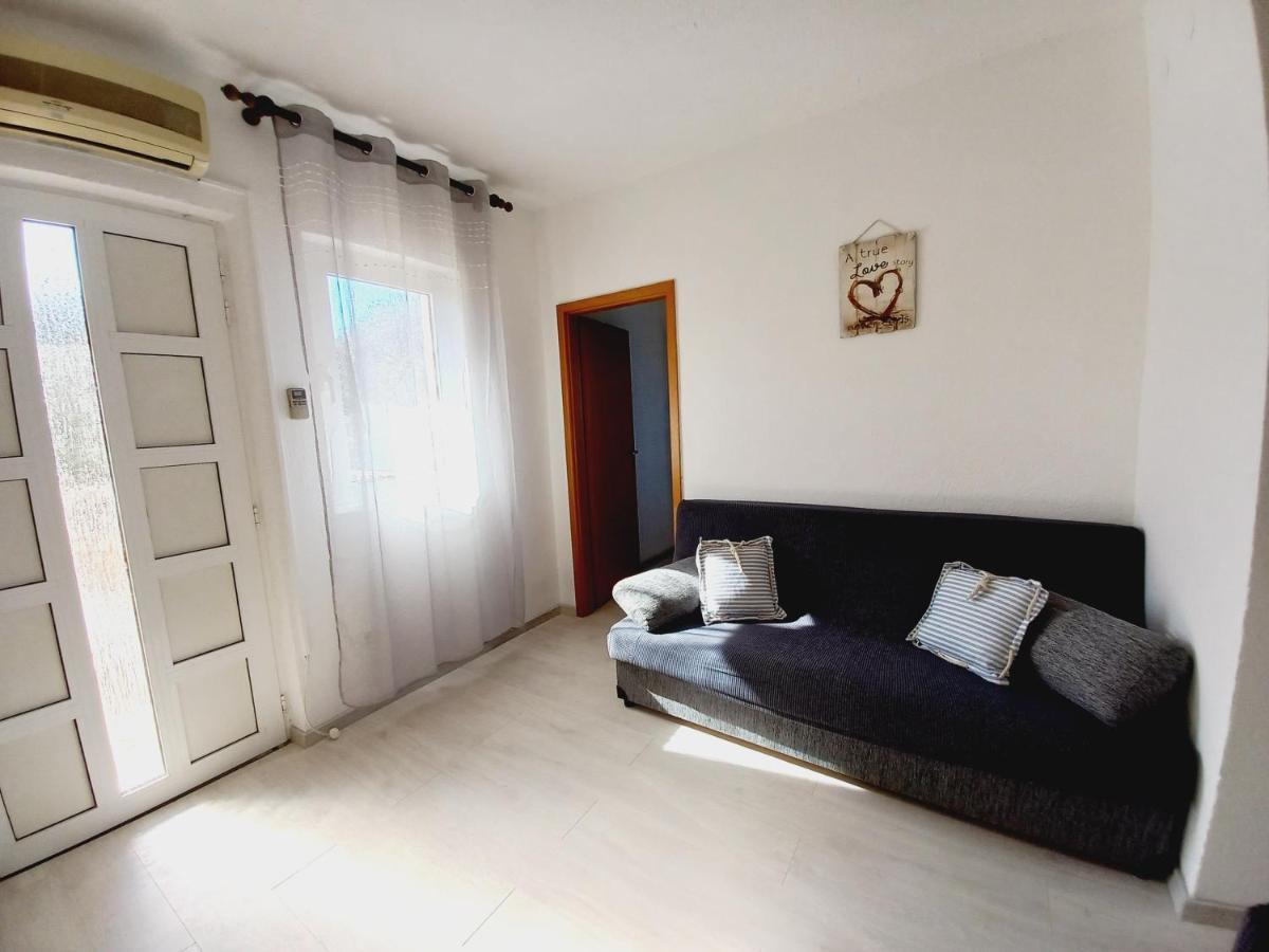 Apartments Toni Rogoznica  Extérieur photo