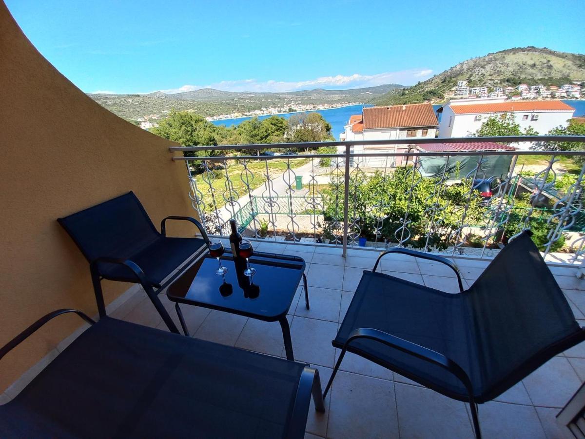 Apartments Toni Rogoznica  Extérieur photo