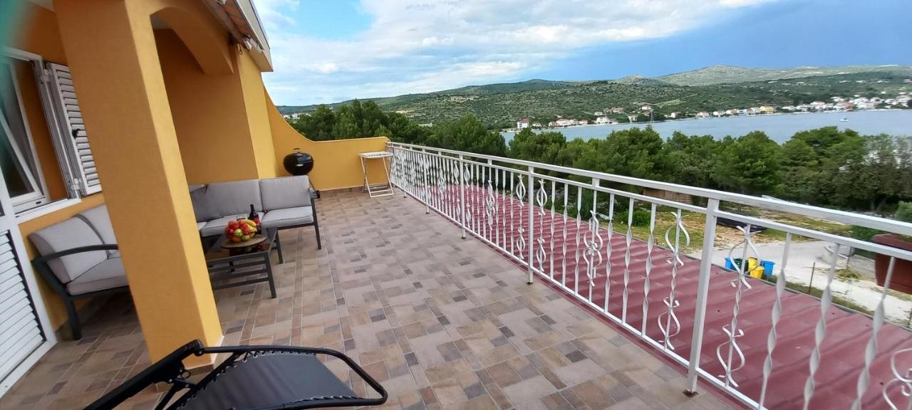 Apartments Toni Rogoznica  Extérieur photo