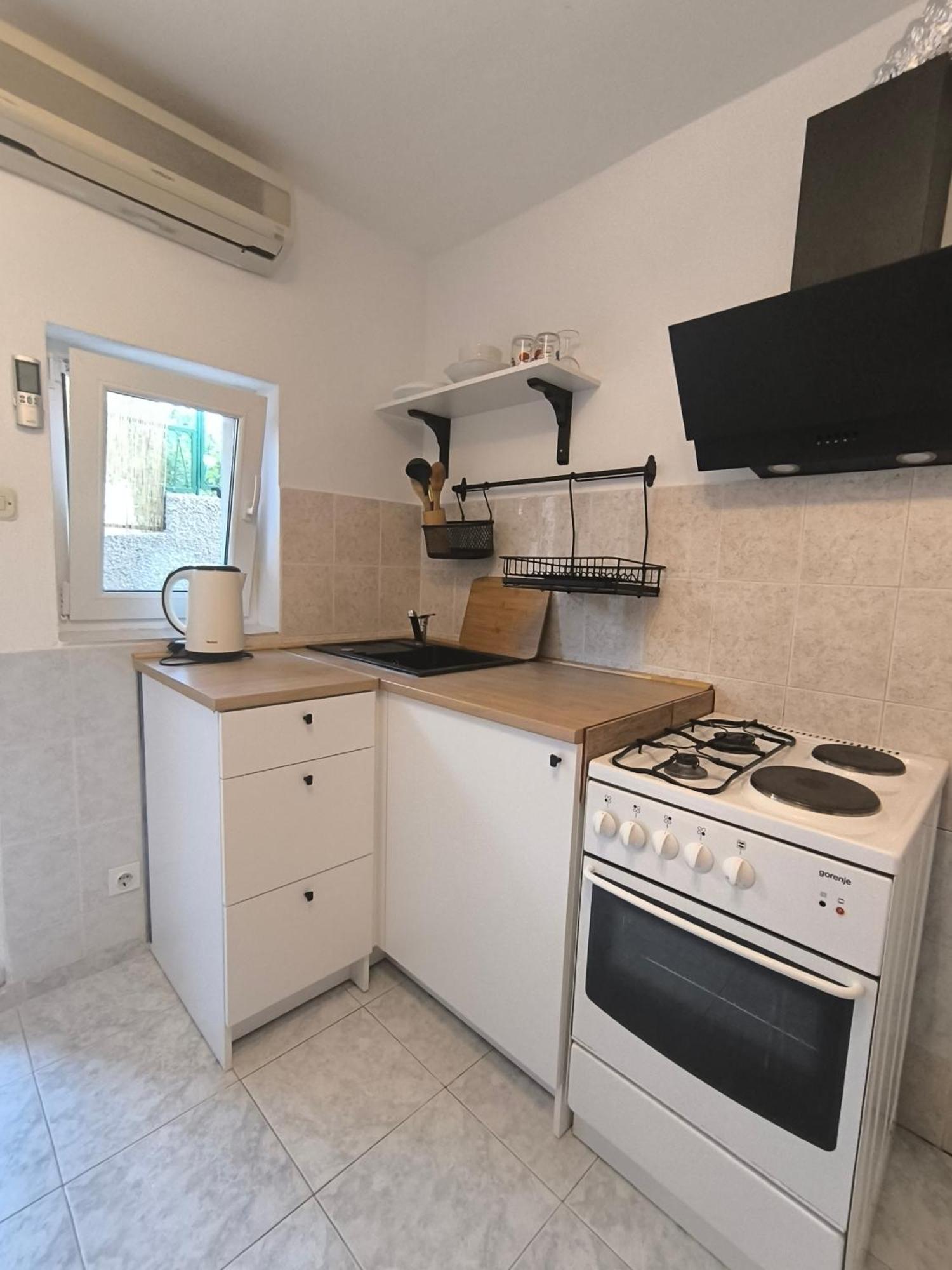 Apartments Toni Rogoznica  Extérieur photo